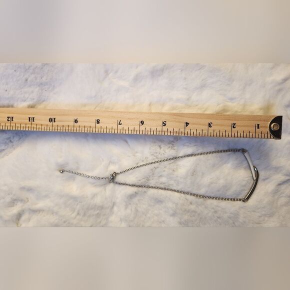 NWOT Lia Sophia "Junction" white and silver Necklace - Picture 6 of 6